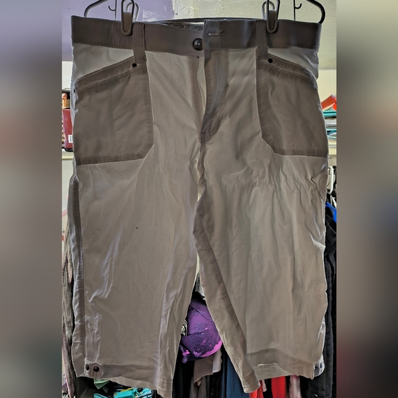 Lee Pants - 3/20$*Lee white capris size 14 petite